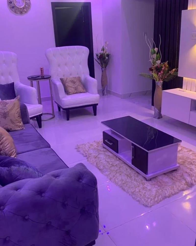 Immaculate 2-bed Apartment in Lekki Ajah