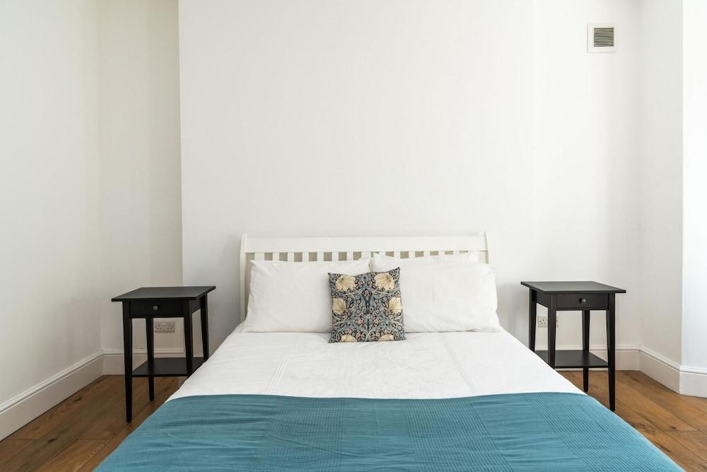 Fantastic 3 Bedroom Flat West Hampstead