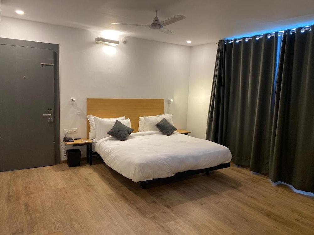 Hotel Vertigo by Park Tree