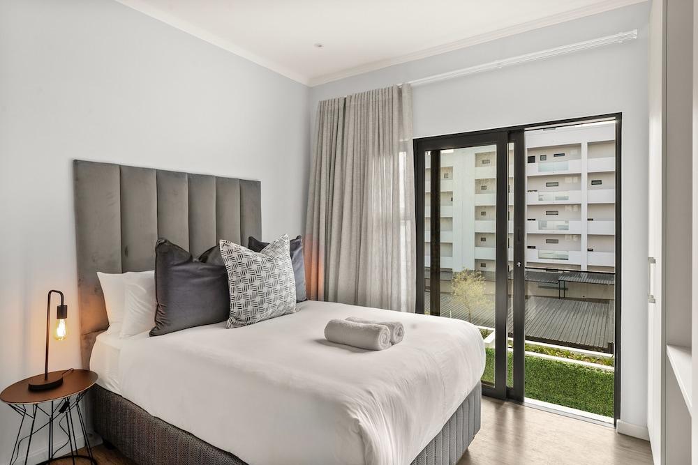 The Monroe Luxury Apartments