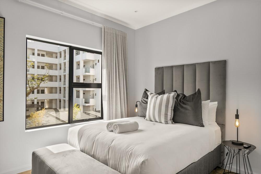 The Monroe Luxury Apartments