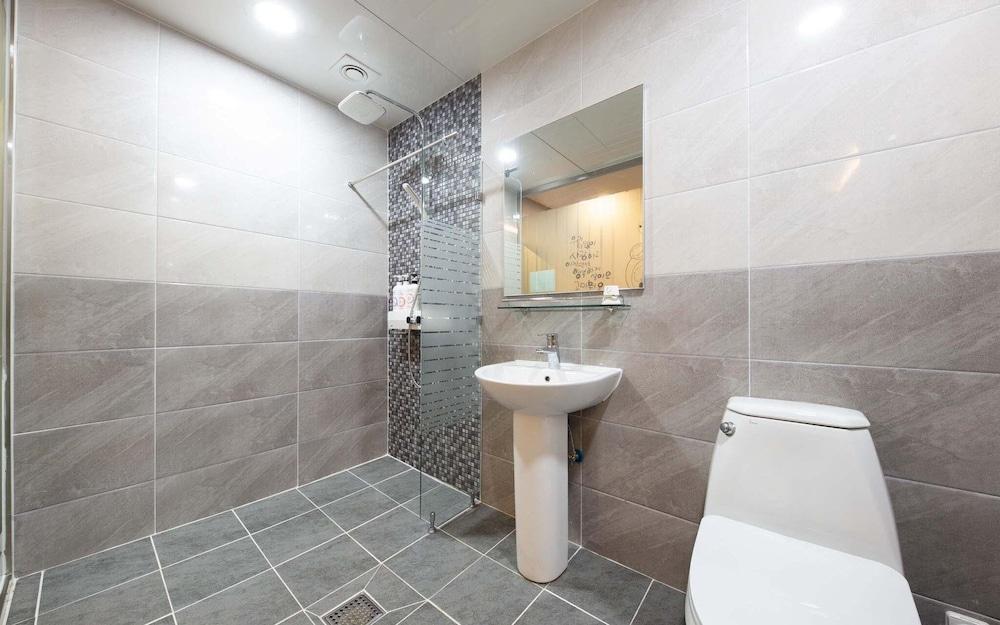 Asan Haru Self Check-in Hotel