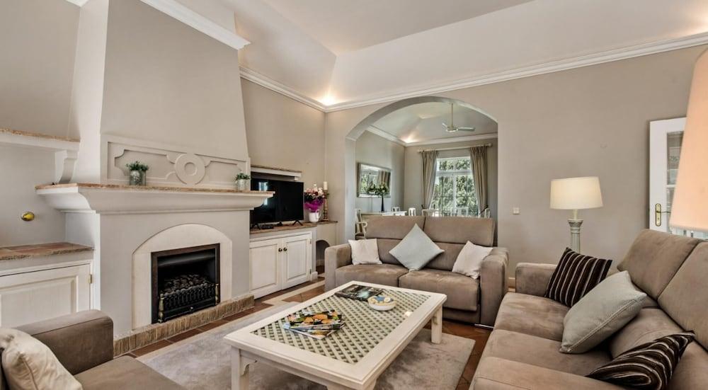 Quinta do Lago 2-bed Apartment - Golf, Pool & Ac