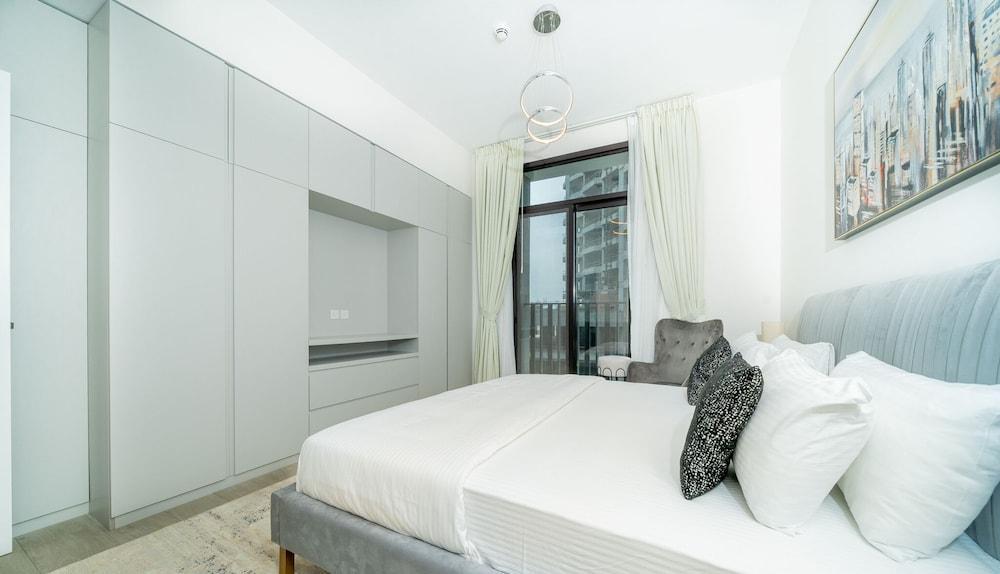 KOHH – 1BR in Wilton Terraces