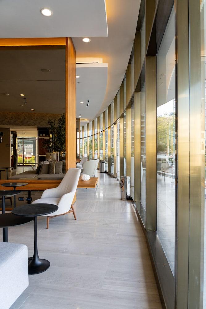 AC Hotel by Marriott Monterrey Valle.