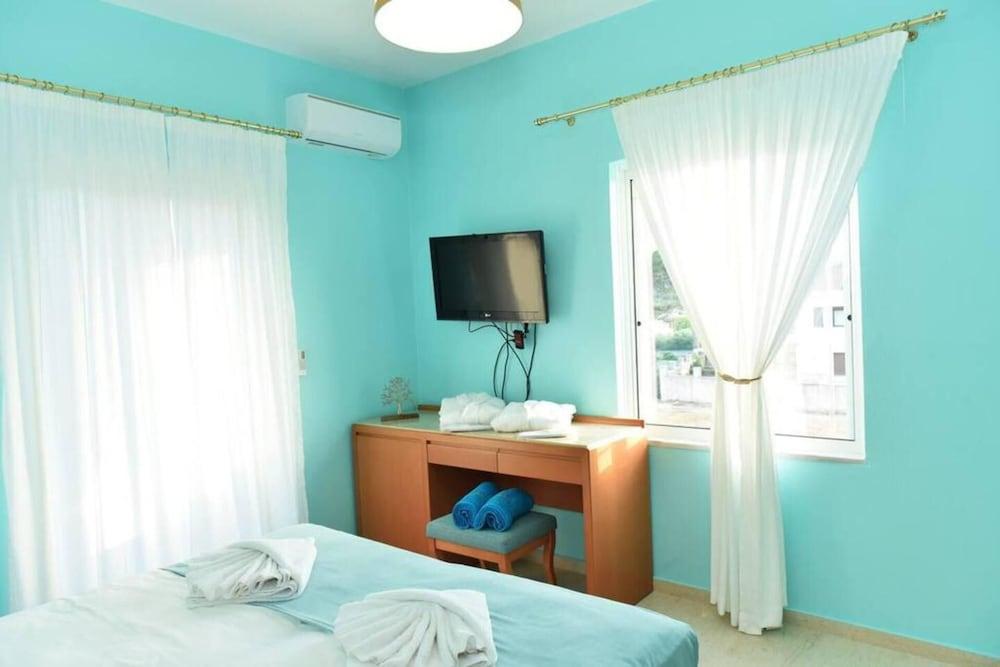 Christianna Luxury Apartment 2