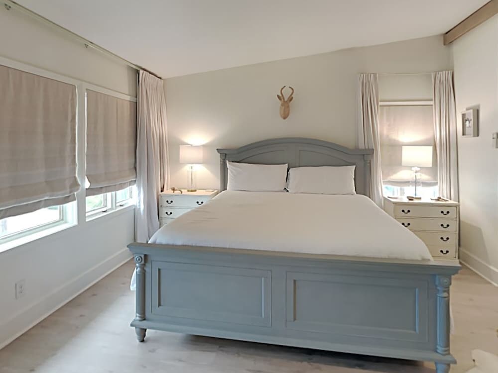 Soundside by Southern Vacation Rentals