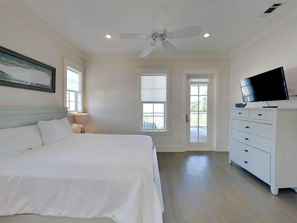 Our Treasure by Southern Vacation Rentals