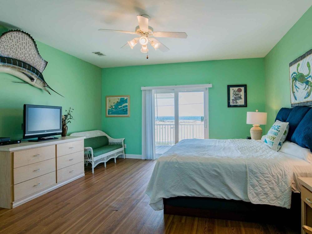 Sailfish by Southern Vacation Rentals