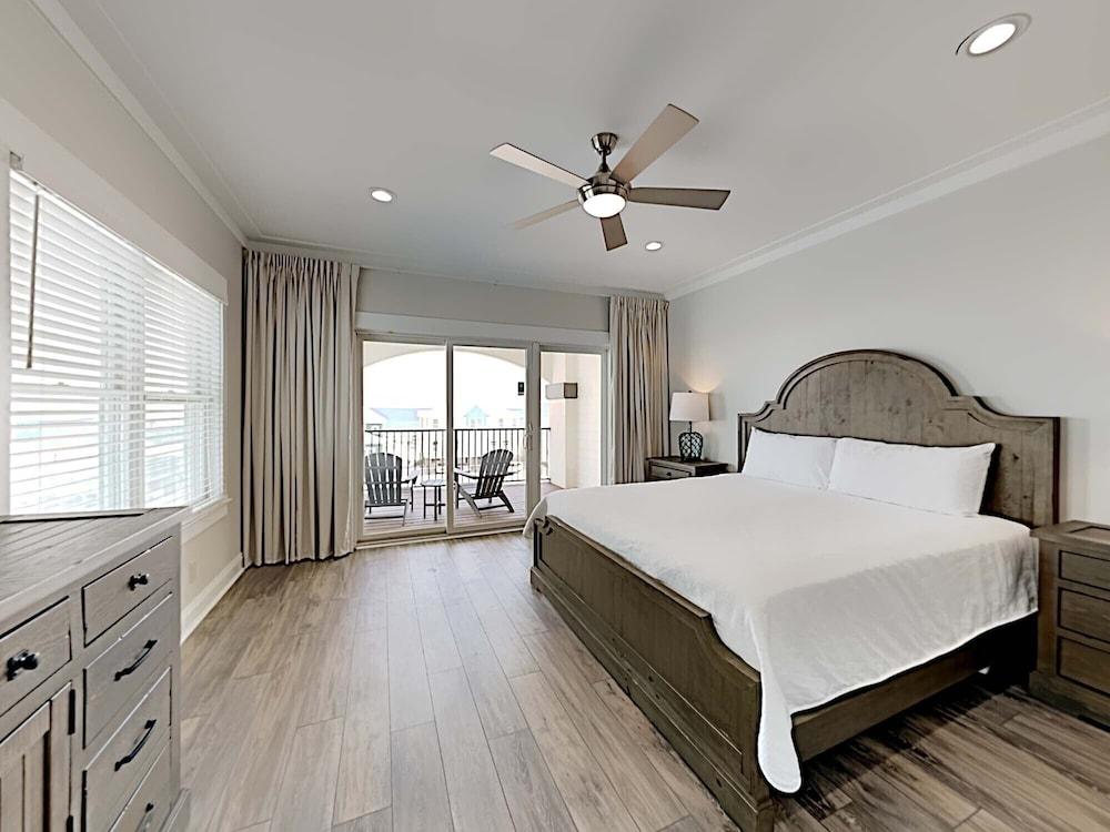 Southern Secret West & East by Southern Vacation Rentals