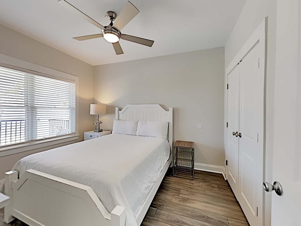 Southern Secret West & East by Southern Vacation Rentals