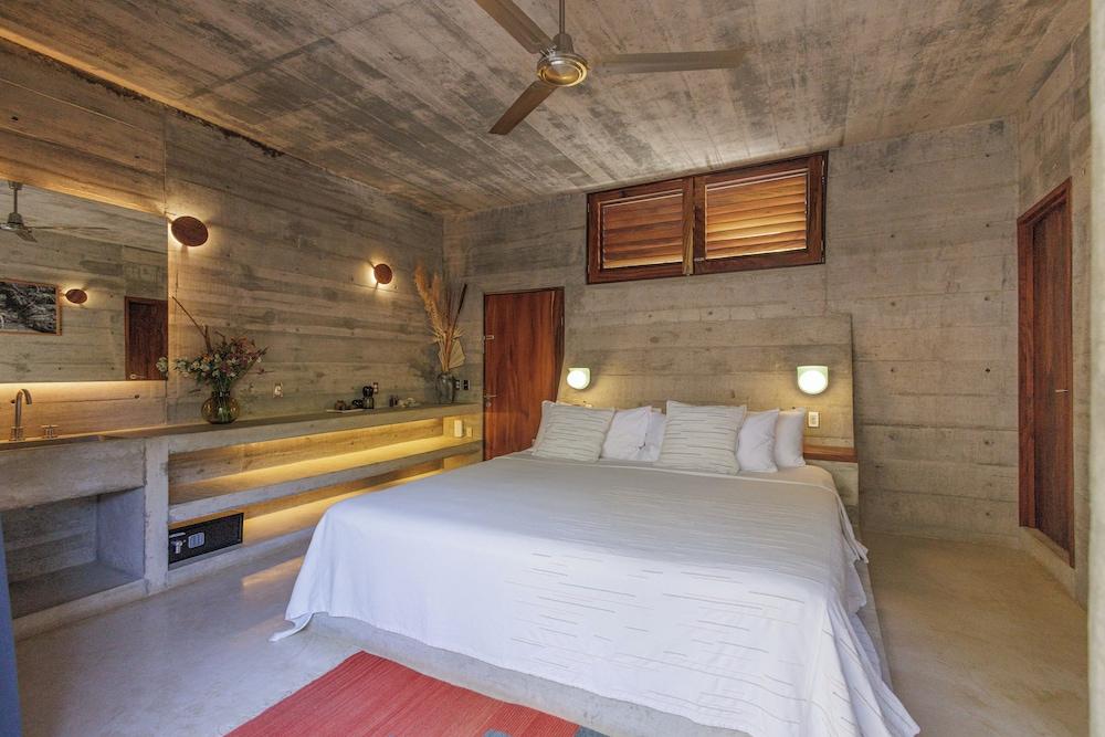 Casa TO - Adults Only