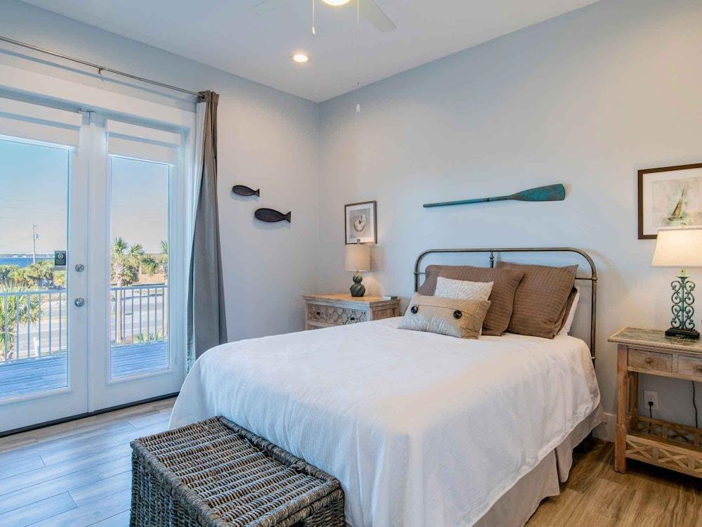 She Sells Seashells by Southern Vacation Rentals