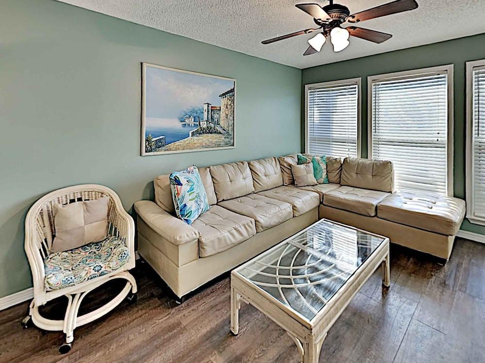 La Bahia #125 by Southern Vacation Rentals