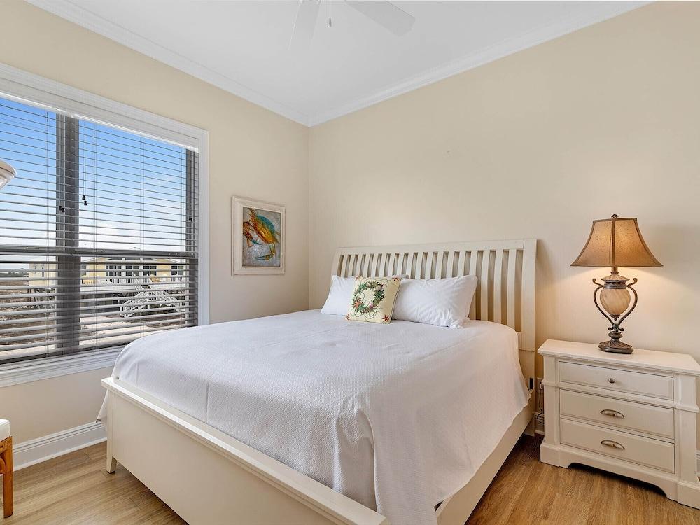 Beach Castle by Southern Vacation Rentals