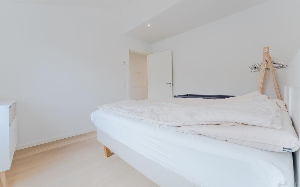 Sea & City View - Luxurious - Hiking