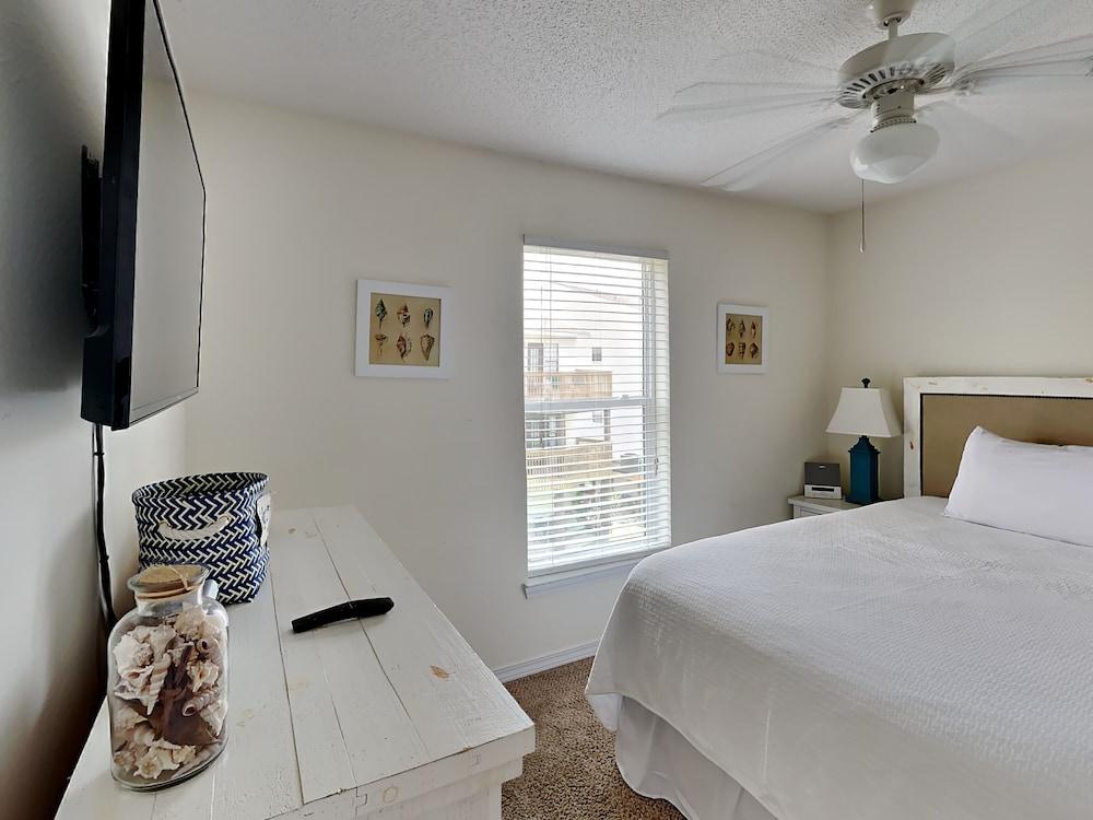 Gulf Island by Southern Vacation Rentals