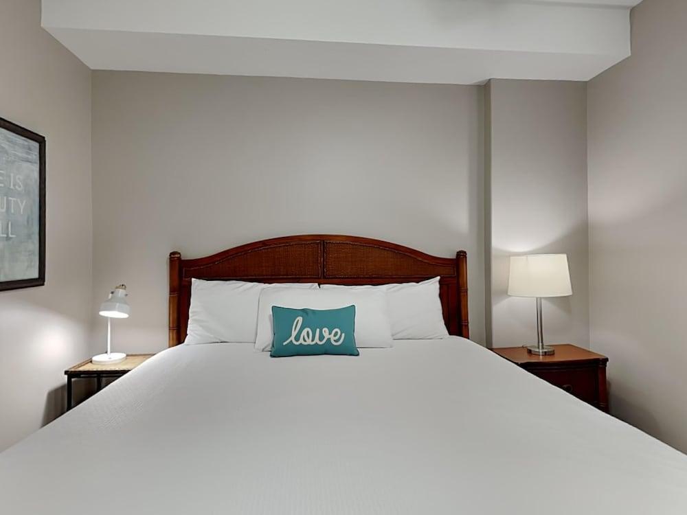 Regency Isle by Southern Vacation Rentals