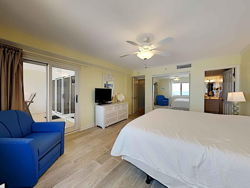 Sandy Key by Southern Vacation Rentals