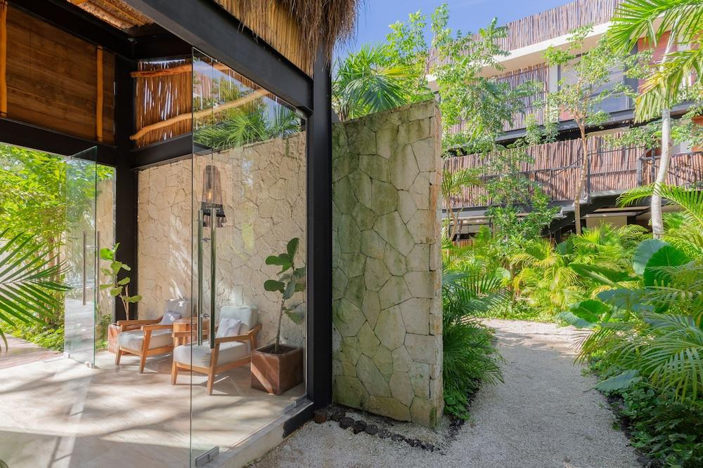 Bungalos Village 225 By Lockey