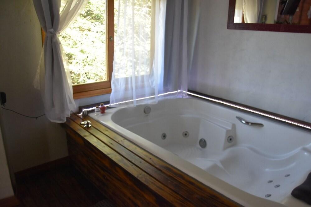 Pousada Recanto Vale da Serra Chalés