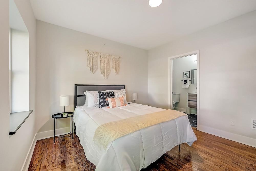 FRONTDESK 2622 Victory Pkwy Apts Cincinnati