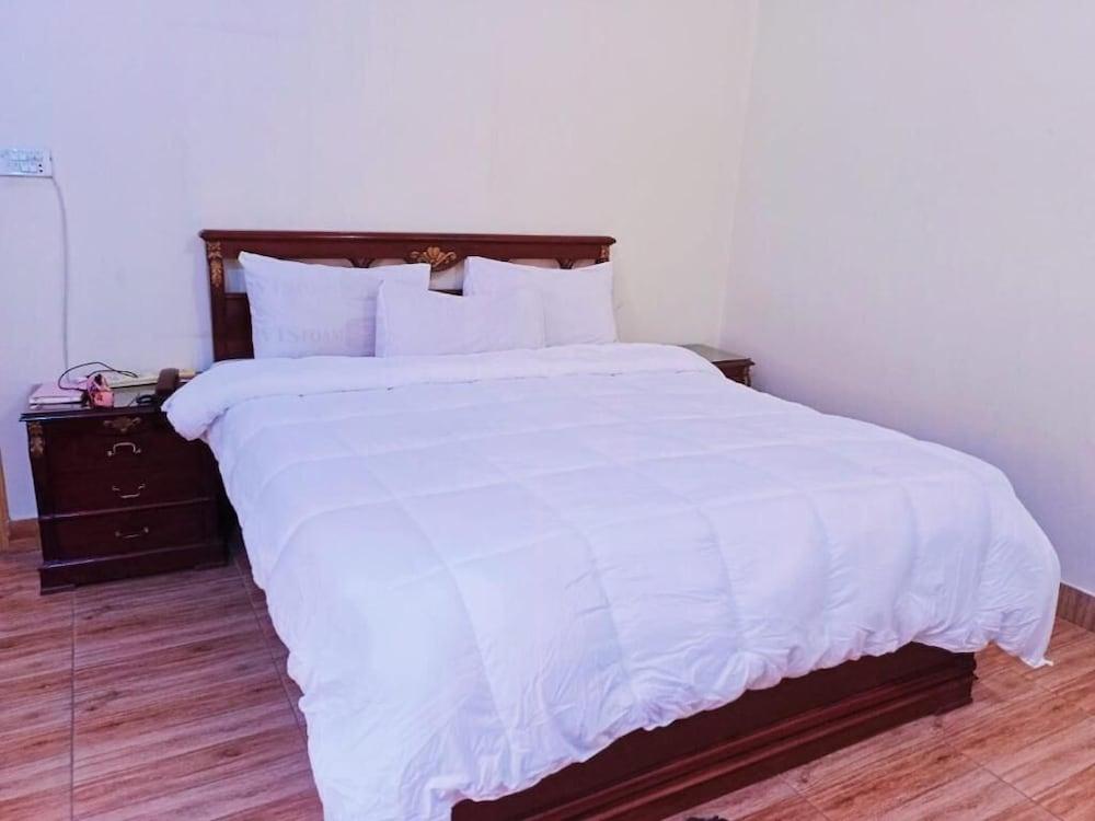 Luxury Palace Peshawar