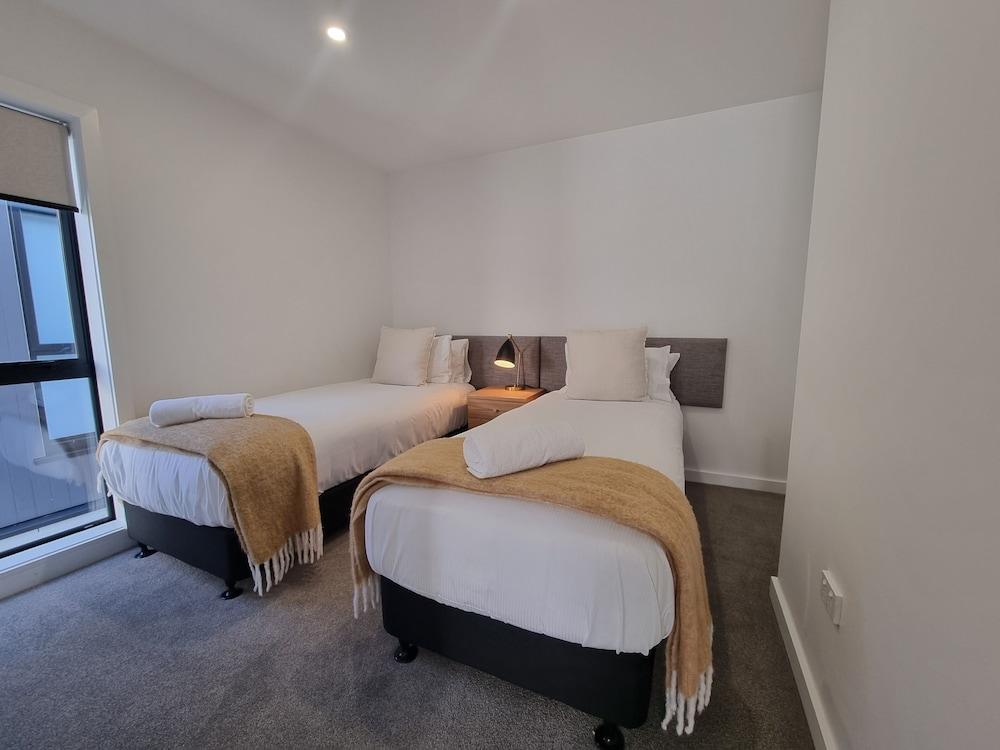 Alpine Junction Townhouse Apartments