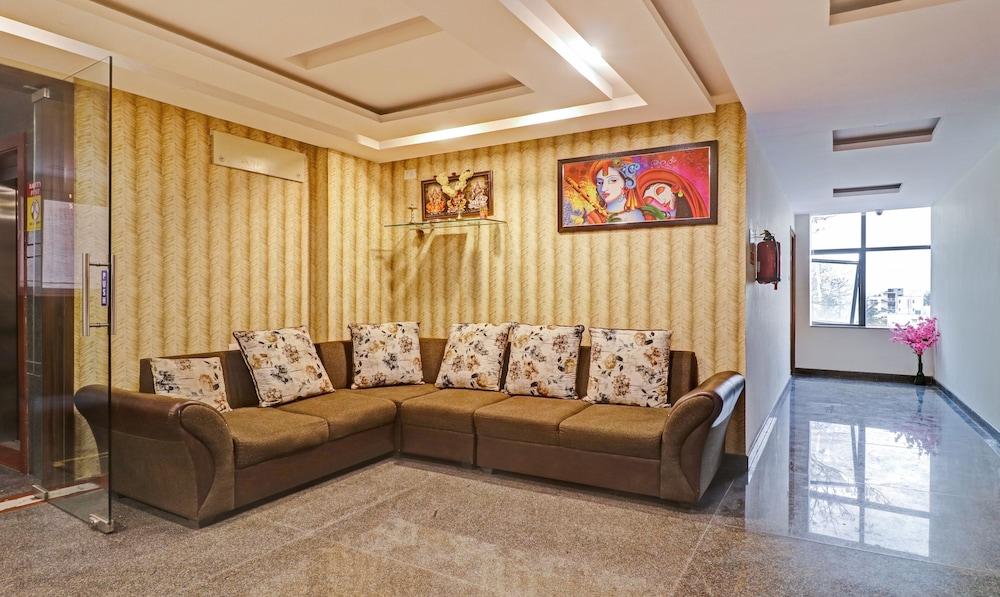 Treebo Krishnam Boutique