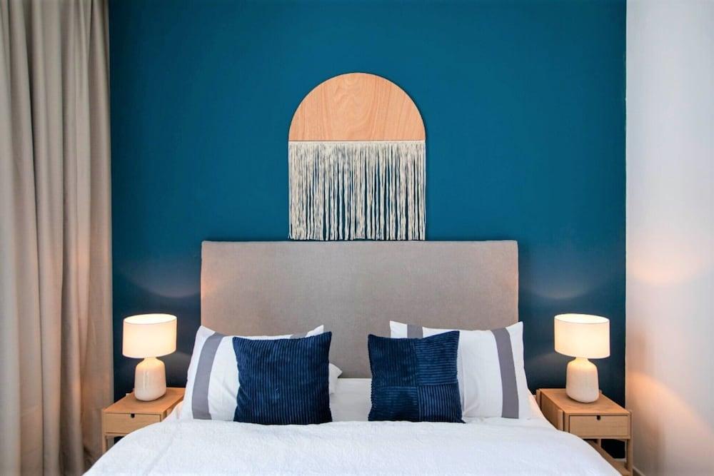 Luxurious Downtown Views With Dubai Mall Access