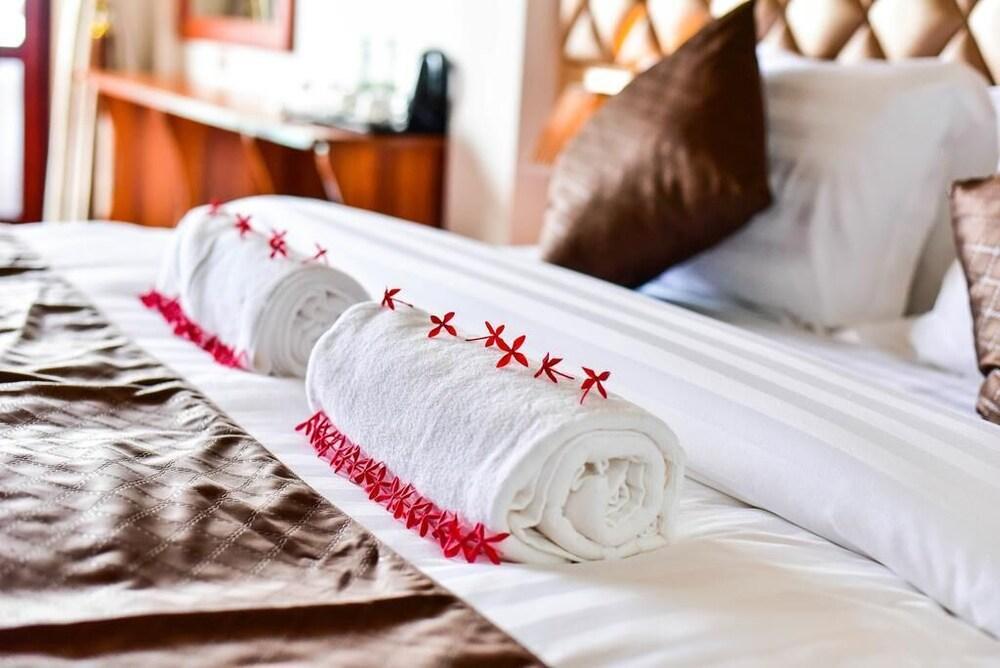 Marina Bay Retreat And Spa