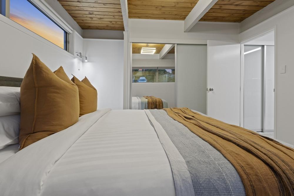 Hilltop Retreat - Seaview-Sauna-Spa-Pool