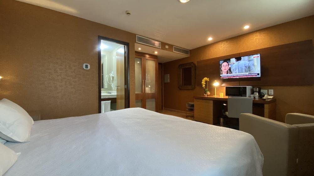 BCI- Flats Corporate Plaza By Anora Spaces