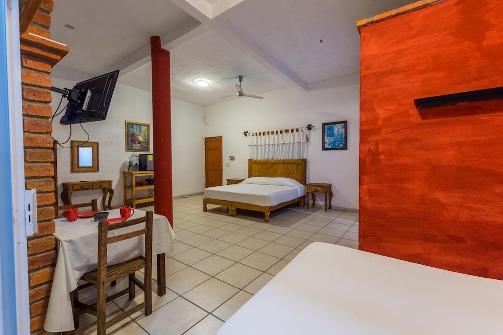 Traditional Sierra Leon Oceanfront Rooms