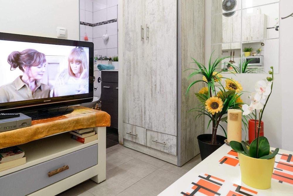 Studio famous Bogarshov by the sea