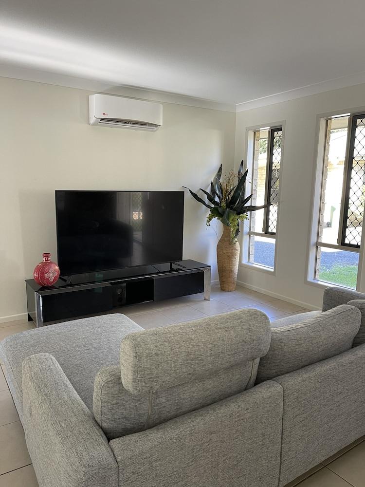 Esk Mountain View Lodge