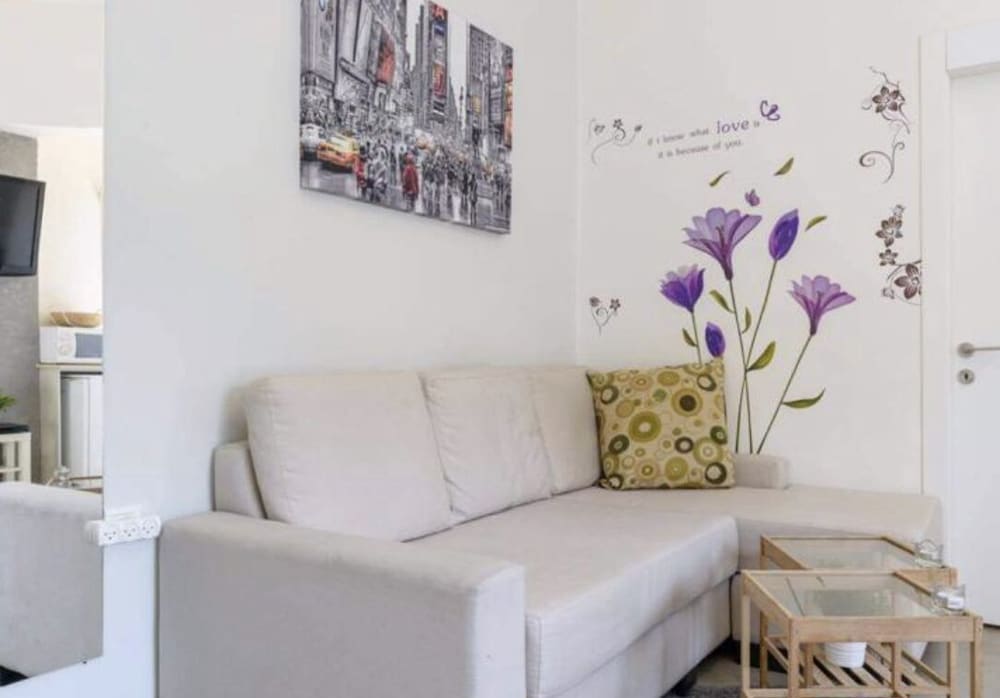 Luxury studio with balcony and parking