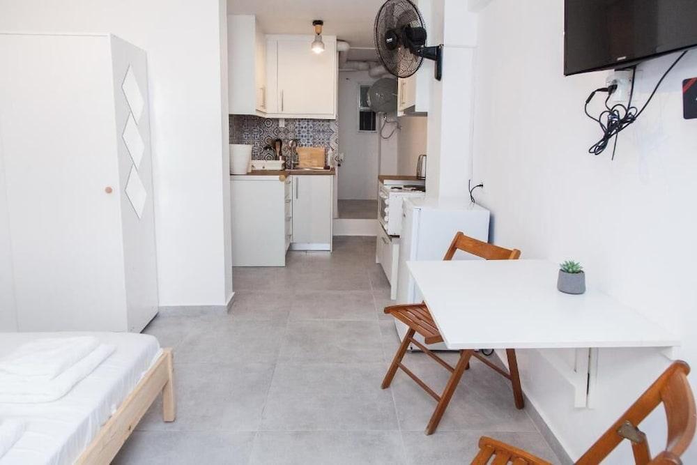 Cozy studio in Athens