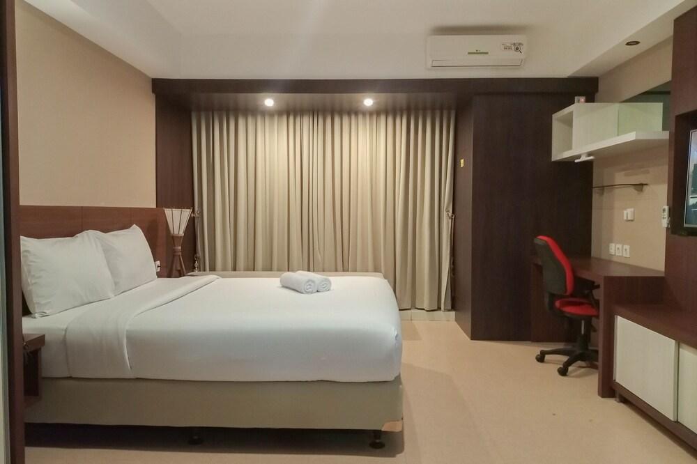 Comfort And Simply Studio Room At Mataram City Apartment