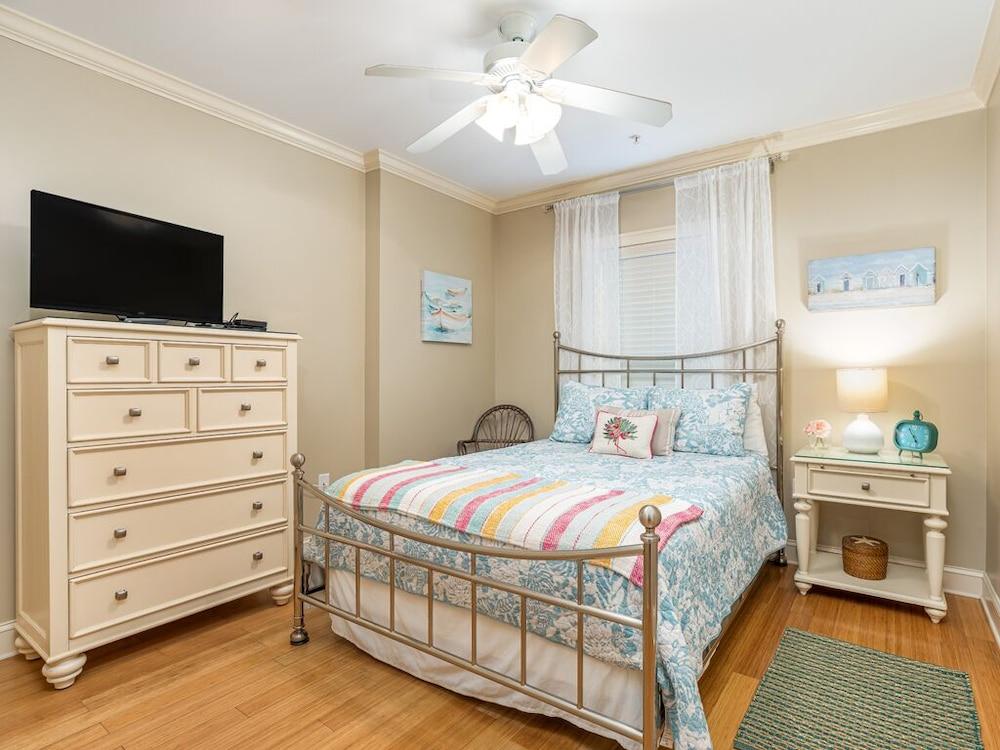 Brass Rail Villas by Tybee Vacation Rentals