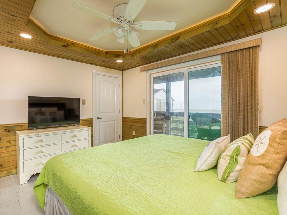 Lighthouse Point 1 by Tybee Vacation Rentals