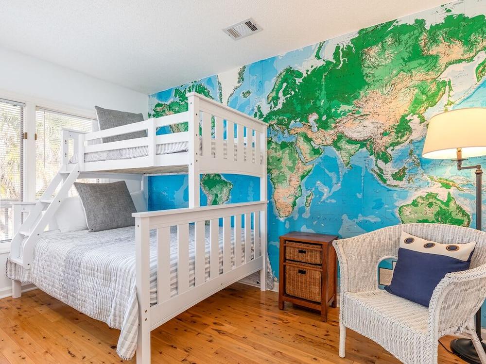 Beach Digs by Tybee Vacation Rentals