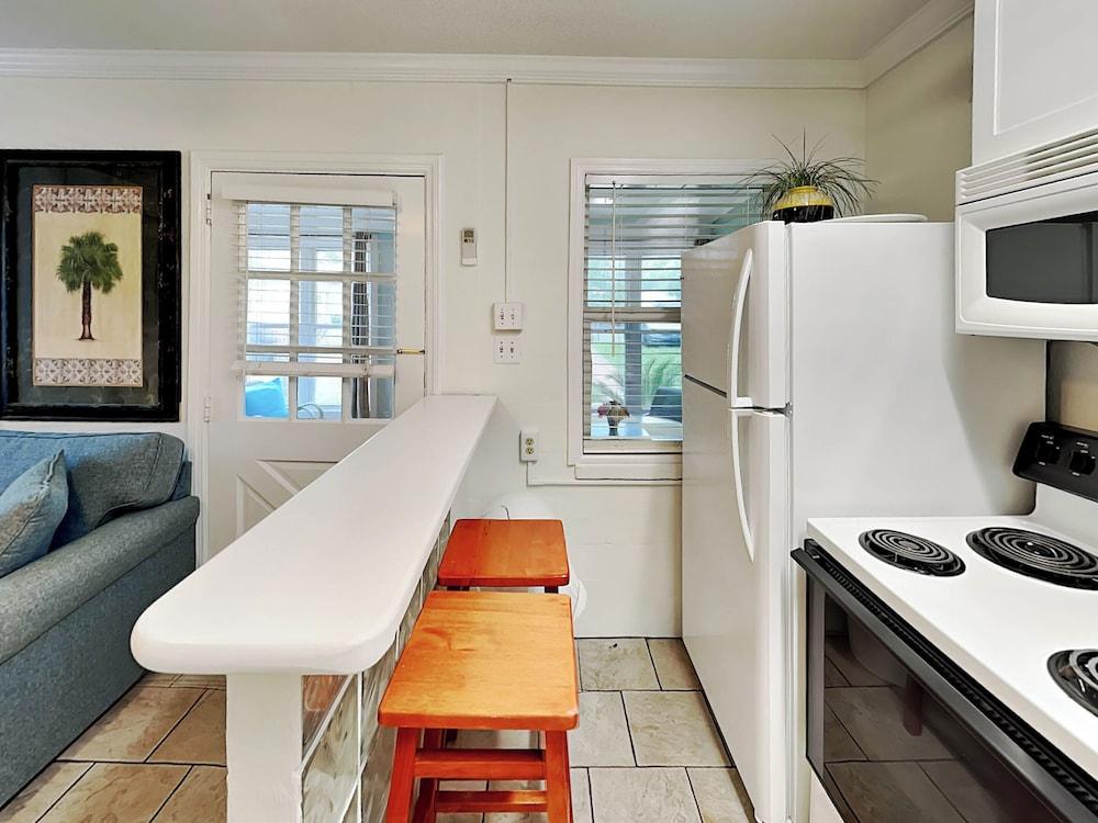 Captains Quarters B by Tybee Vacation Rentals