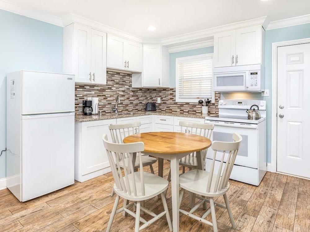 Dune B by Tybee Vacation Rentals