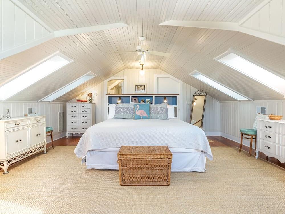 Ocean Oasis by Tybee Vacation Rentals