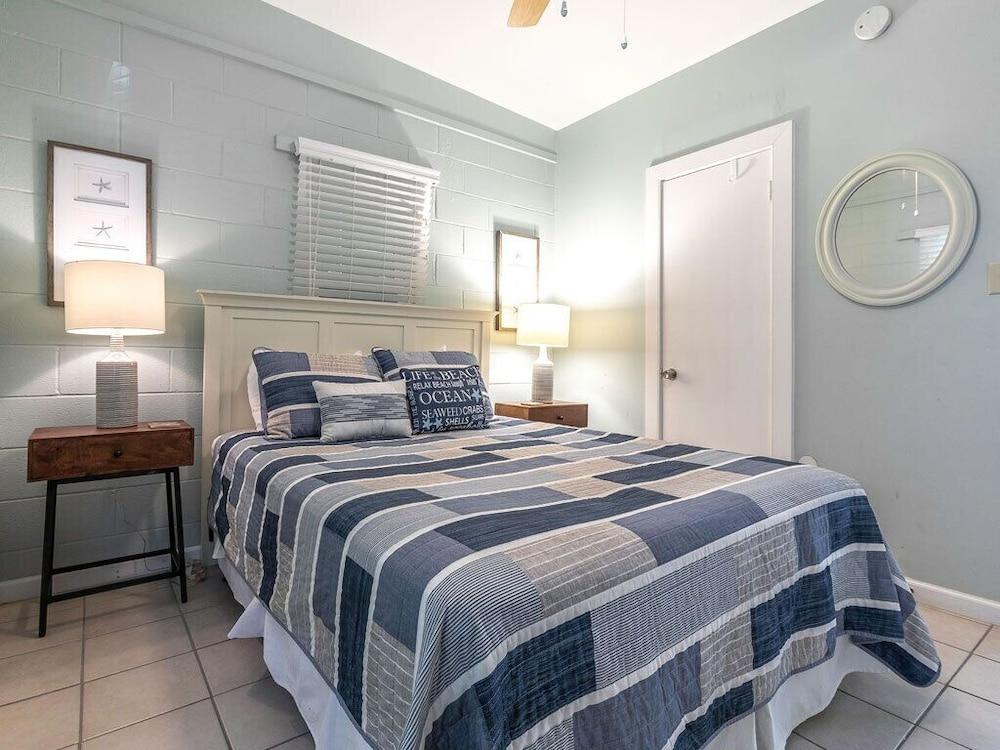 Salty Pause by Tybee Vacation Rentals