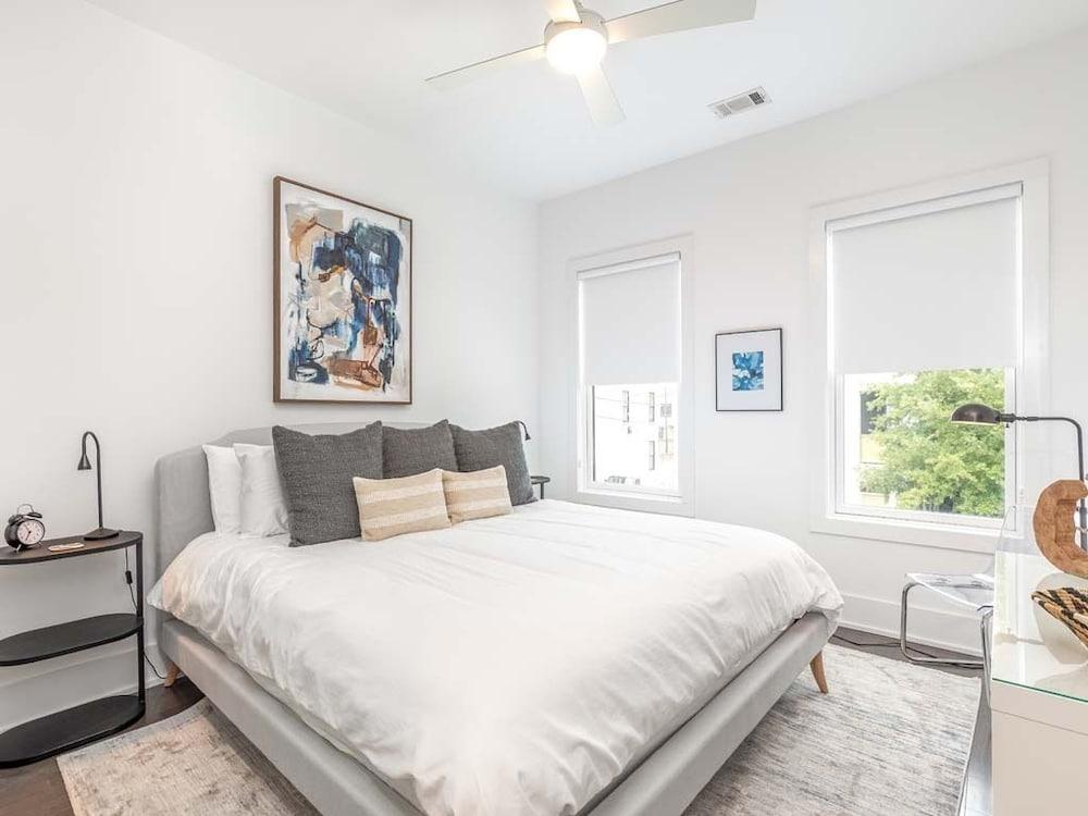 Savannah Jetsetter by Tybee Vacation Rentals