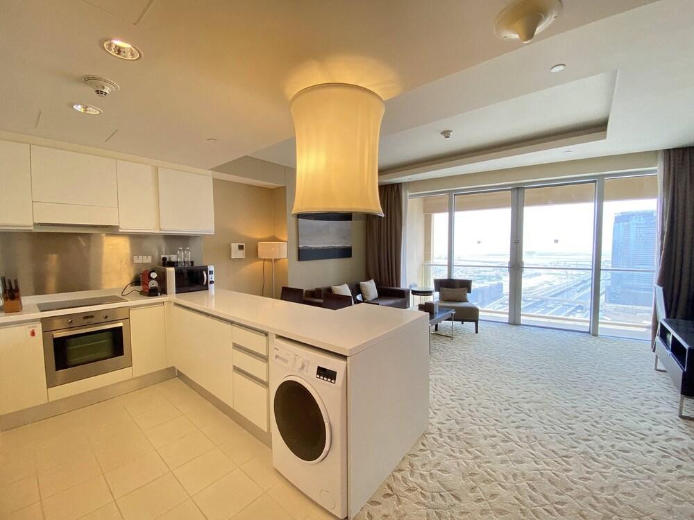Lux BnB Address Dubai Mall Skyline Views