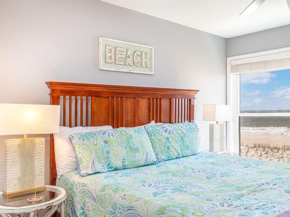 Tybee Lights 110C by Tybee Vacation Rentals