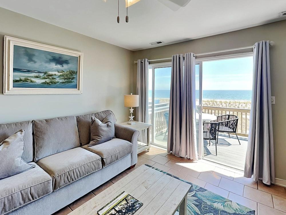 Tybee Lights 112B by Tybee Vacation Rentals